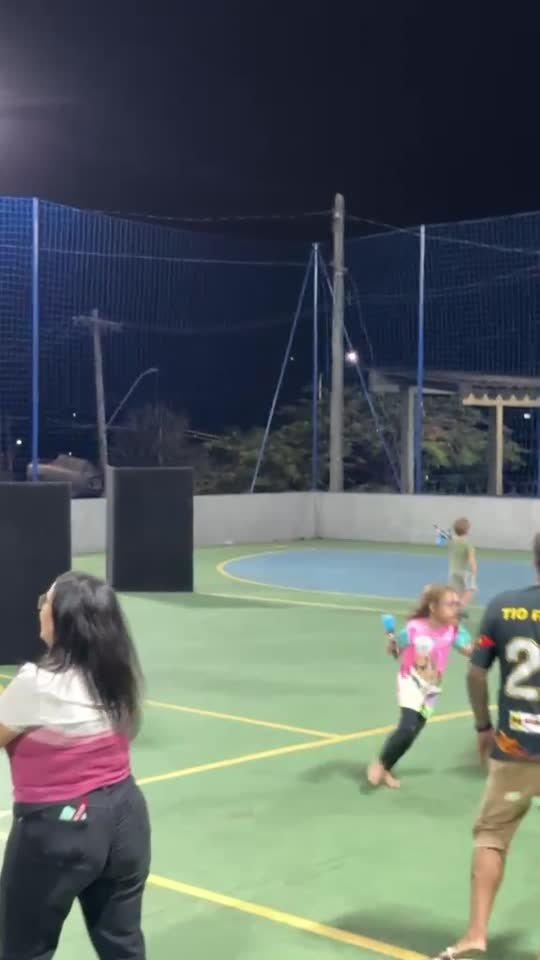 Armageddon Kids em ação